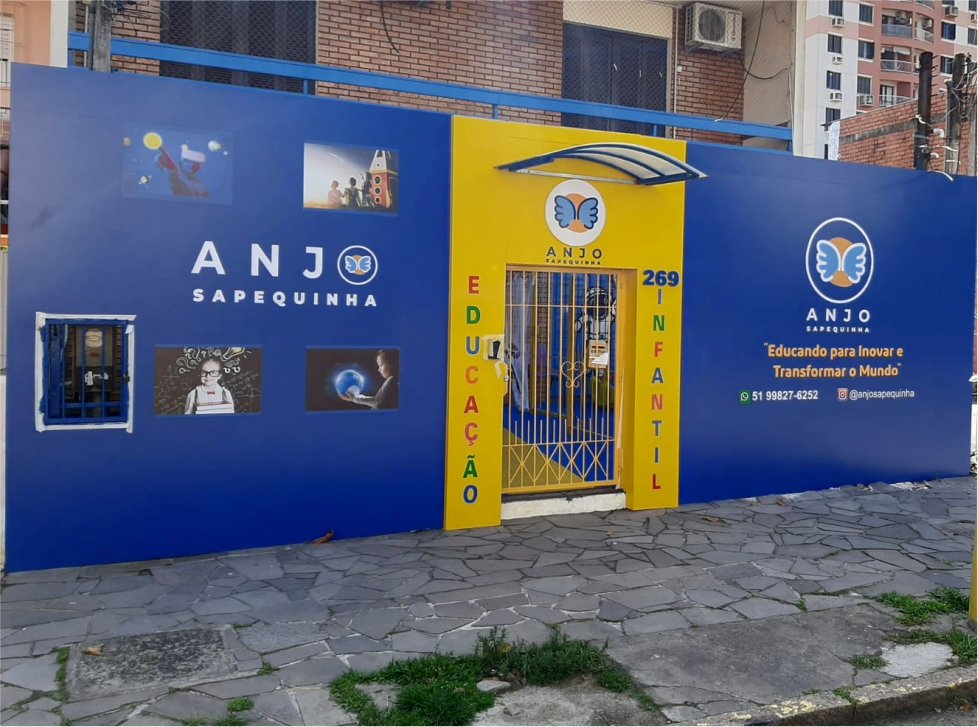 letreiro-e-fachada-galeria-fachada